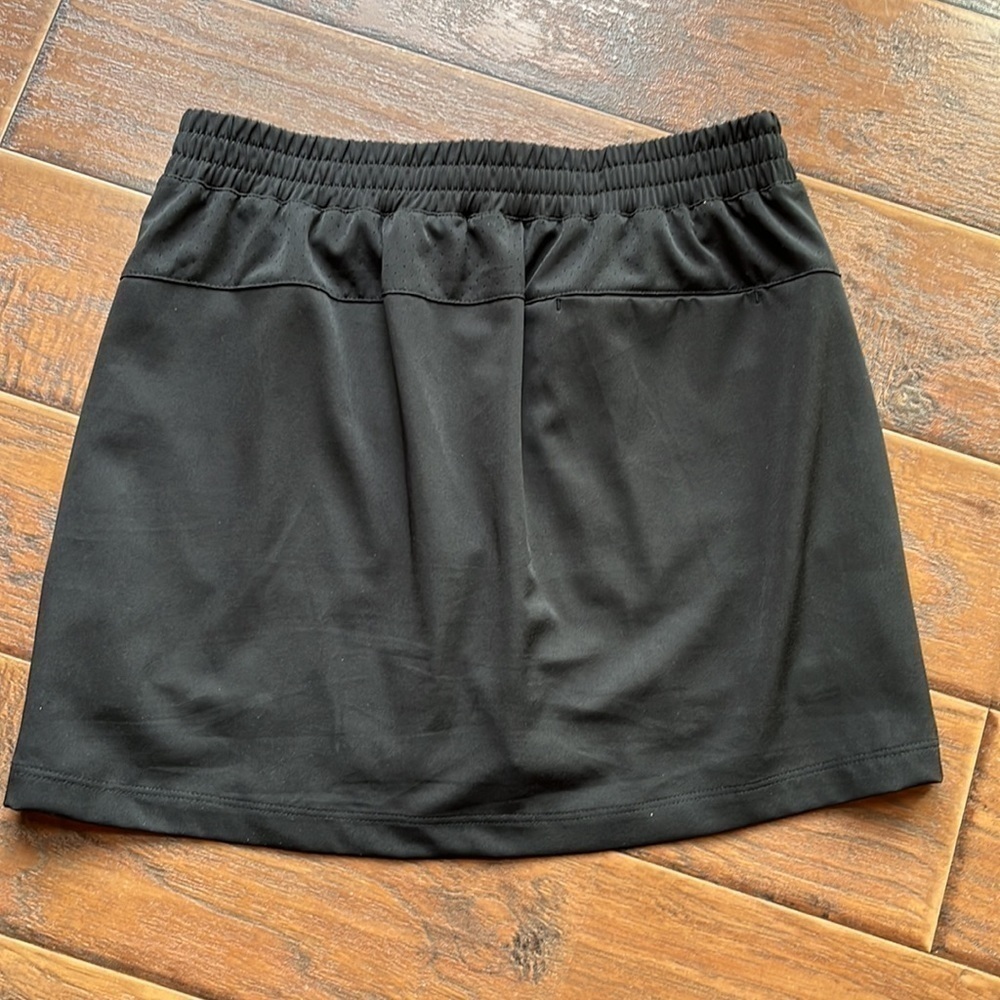 Lady Hagen Skort - Size Medium